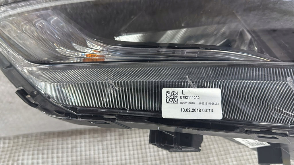 Frontscheinwerfer Hyundai Tucson D7921-110A0 Links Scheinwerfer Headlight SCH6241893887ee
