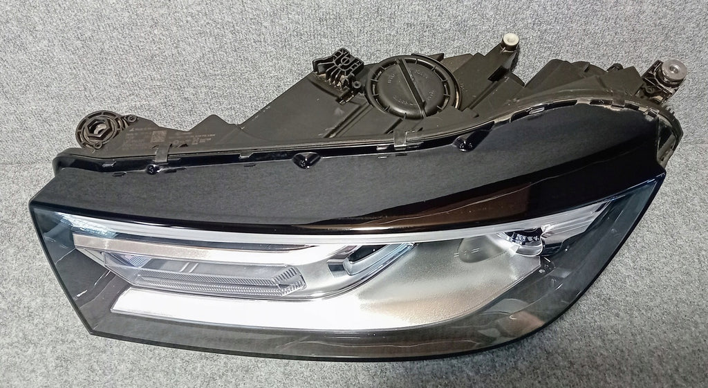 Frontscheinwerfer Audi Q5 80A941005 Links Scheinwerfer Headlight