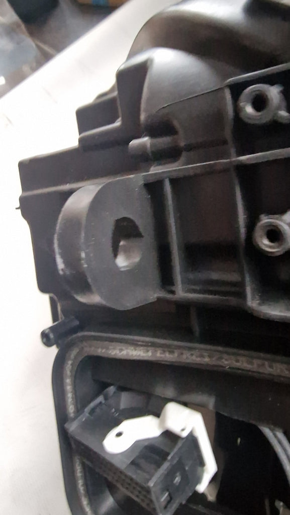 Frontscheinwerfer Mercedes-Benz W213 A2139064004 Rechts Scheinwerfer Headlight SCH9620549990iq