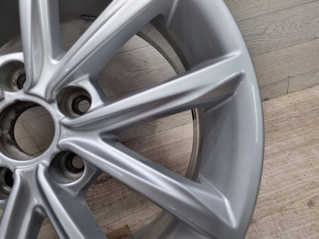 1x Alufelge 17 Zoll 8J0601025BE Audi Tt Rim Wheel FEL6408716156un