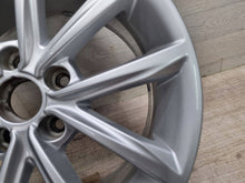 Load image into Gallery viewer, 1x Alufelge 17 Zoll 8J0601025BE Audi Tt Rim Wheel FEL6408716156un