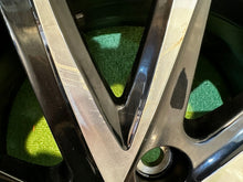 Load image into Gallery viewer, 1x Alufelge 16 Zoll 6.0" 5x100 50ET PW457-0D004 Toyota Yaris Rim Wheel FEL2945014823al