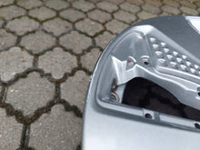 Load image into Gallery viewer, 1x Alufelge 17 Zoll 7.0&quot; 5x114.3 Glanz Silber 52910-K4000 Hyundai Kona Rim Wheel