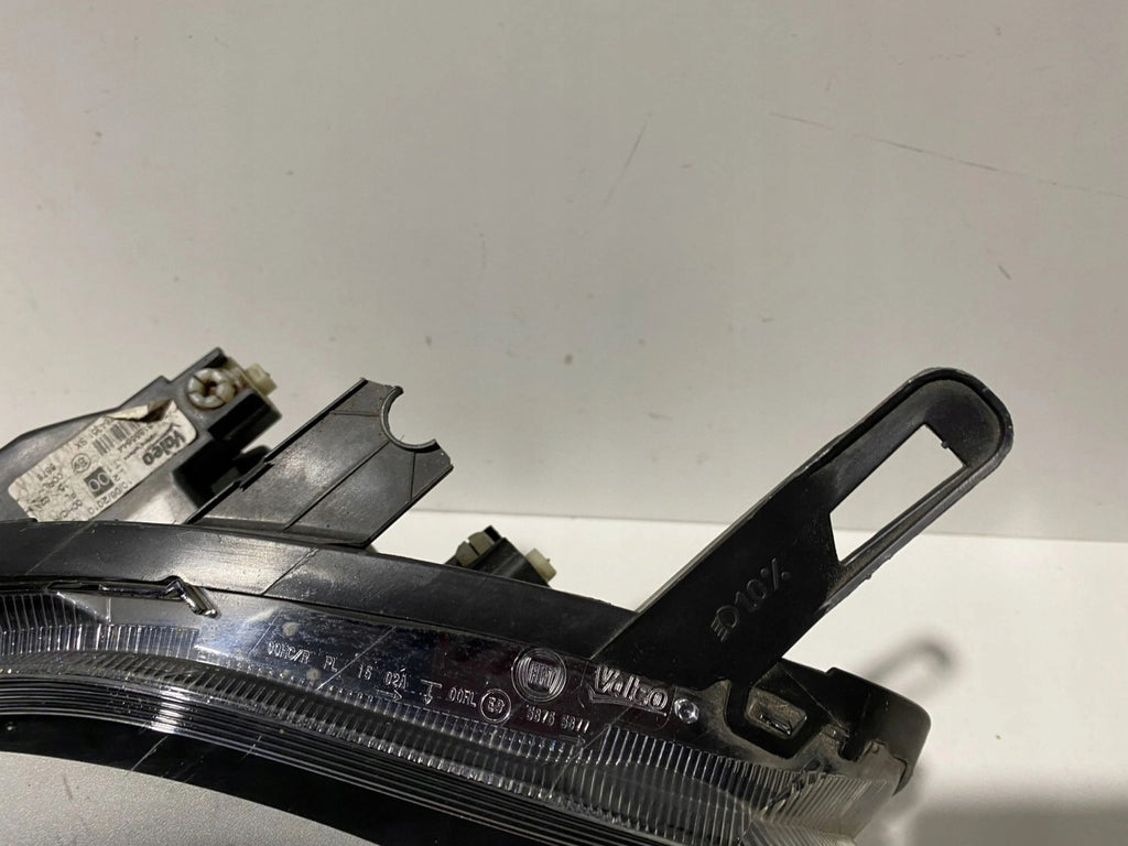 Frontscheinwerfer Fiat Punto ARO17317 Links Scheinwerfer Headlight SCH1916481747so