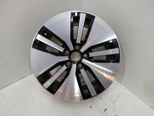Laden Sie das Bild in den Galerie-Viewer, 1x Alufelge 17 Zoll 7.0" 5x112 40ET Glanz Silber 3G0601025AM VW Passat Rim Wheel FEL5305464681cn