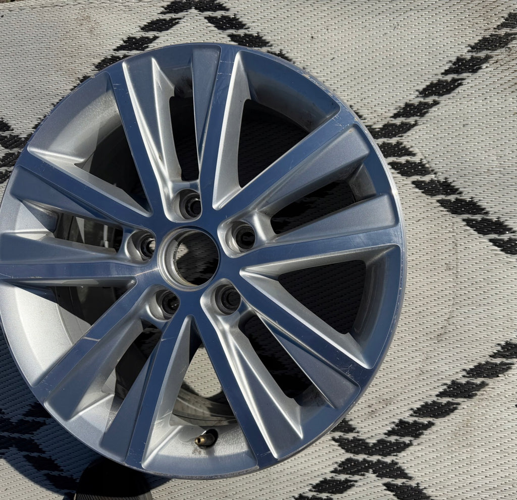 1x Alufelge 16 Zoll 6.5" 5x112 50ET 5K0601025AE VW Golf Vi Rim Wheel FEL9869208123pb