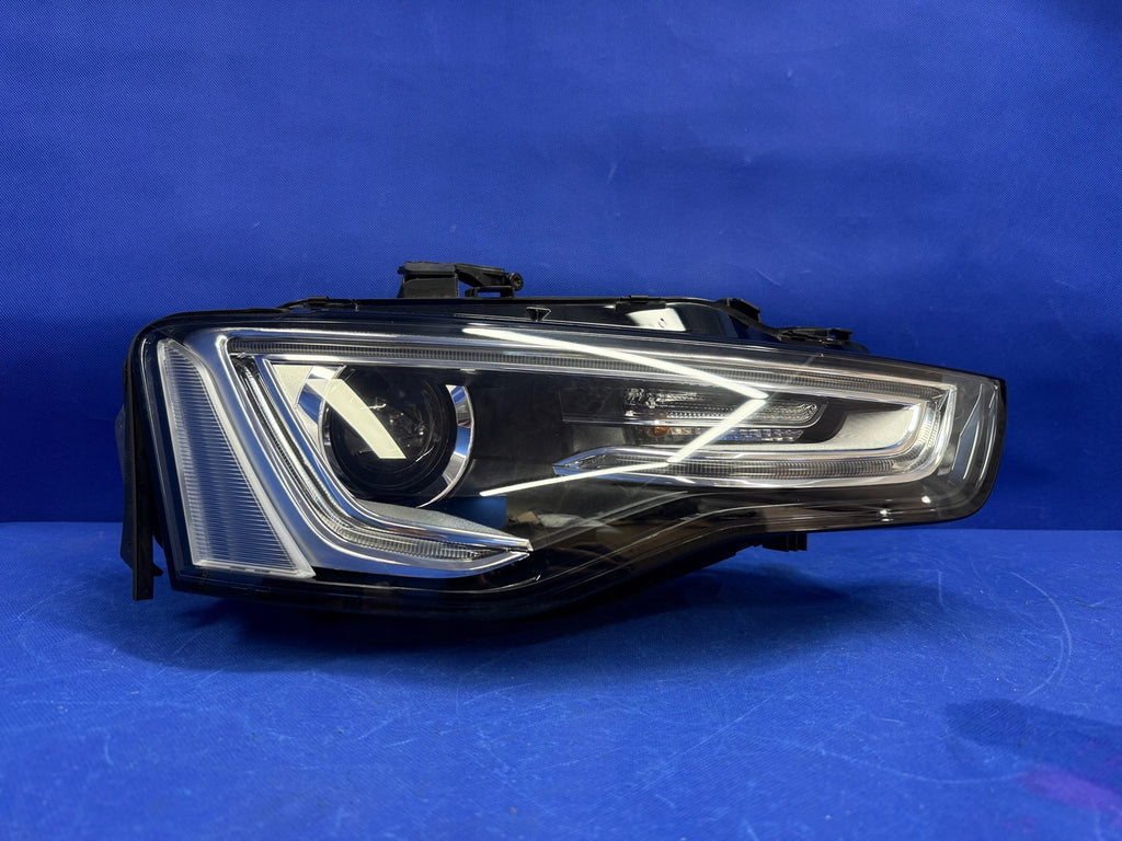 Frontscheinwerfer Audi A5 8T0941006C Xenon Rechts Scheinwerfer Headlight