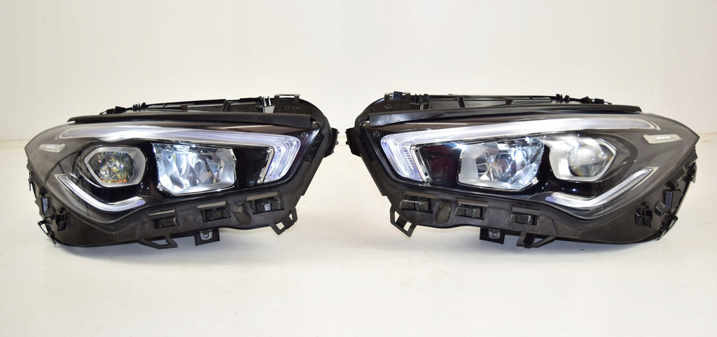 Frontscheinwerfer Mercedes-Benz Cla A1189062600 A1189062500 LED Links Headlight