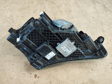 Load image into Gallery viewer, Frontscheinwerfer Skoda Superb III 3V1941015B Xenon Links Scheinwerfer Headlight SCH2386036762zo