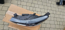 Laden Sie das Bild in den Galerie-Viewer, Frontscheinwerfer Ford Focus IV NX7B-13E015-CF LED Ein Stück (Rechts oder Links) SCH8652974004cr