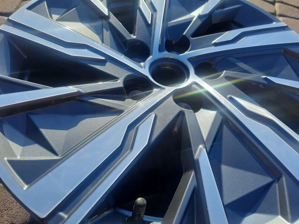 1x Alufelge 17 Zoll 7.0" 5x114.3 43 5ET 2910-N7160 Hyundai Rim Wheel FEL9095825337sp