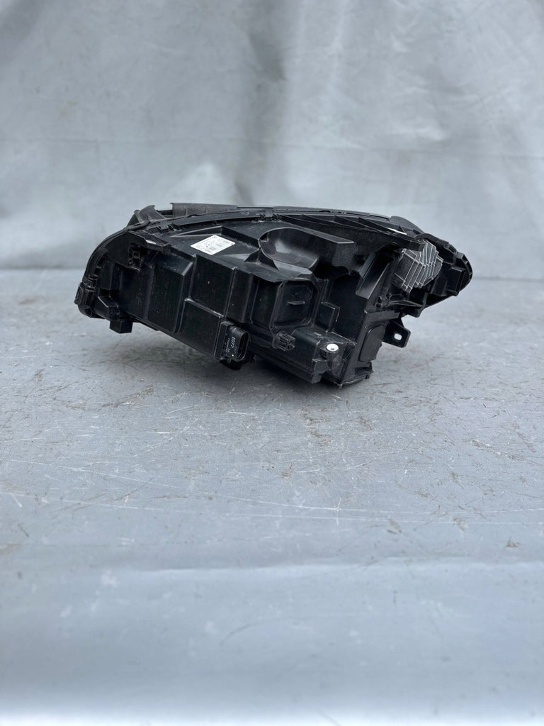 Frontscheinwerfer Mercedes-Benz W246 W242 2469067001 LED Rechts Headlight SCH4941169439bs