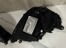 Laden Sie das Bild in den Galerie-Viewer, Frontscheinwerfer Mercedes-Benz W213 A2139064710 Full LED Links Headlight SCH1909515103ph