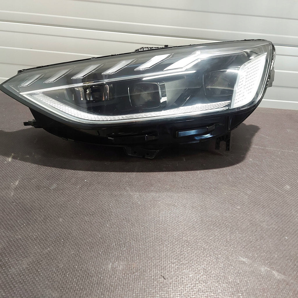 Frontscheinwerfer Audi A4 B9 8W0941035E LED Ein Stück (Rechts oder Links) SCH2310444755ad