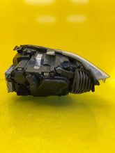 Load image into Gallery viewer, Frontscheinwerfer BMW E91 E90 Rechts Scheinwerfer Headlight SCH1800038565xz