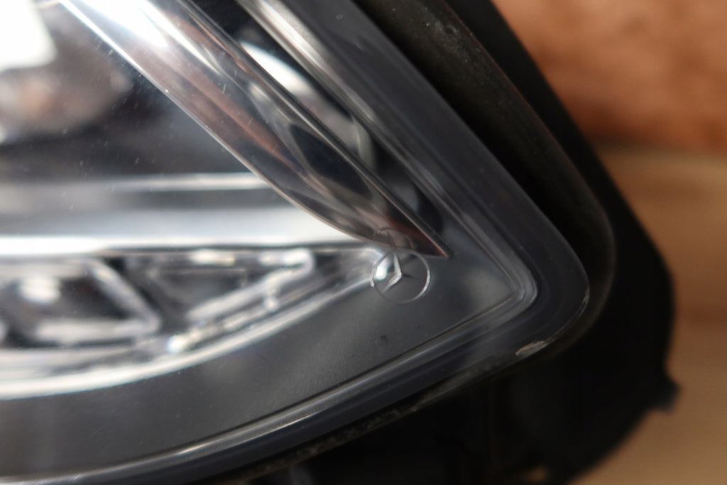 Frontscheinwerfer Mercedes-Benz W212 A2128209259 LED Rechts Headlight SCH1258823934fz