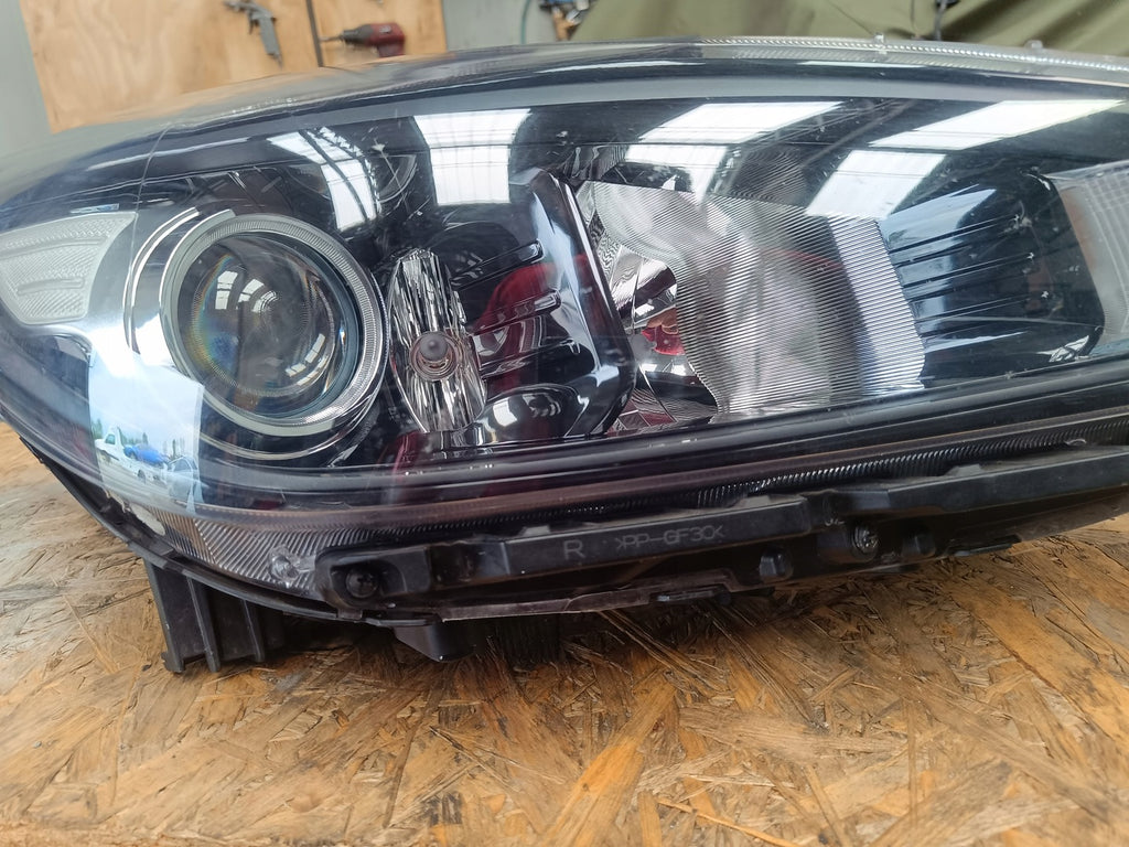 Frontscheinwerfer Hyundai I30 III 92102-G4060 LED Rechts Scheinwerfer Headlight SCH4456948485rt
