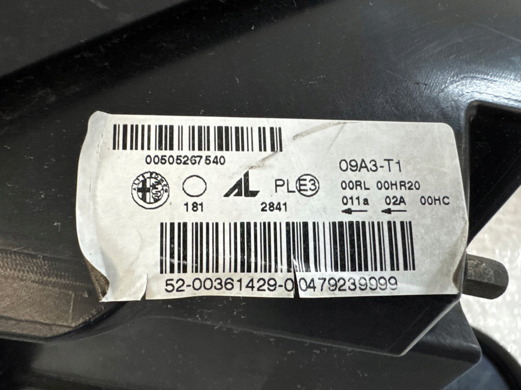 Frontscheinwerfer Alfa Romeo Giulietta 00505267540 LED Rechts Headlight SCH2788808195jq