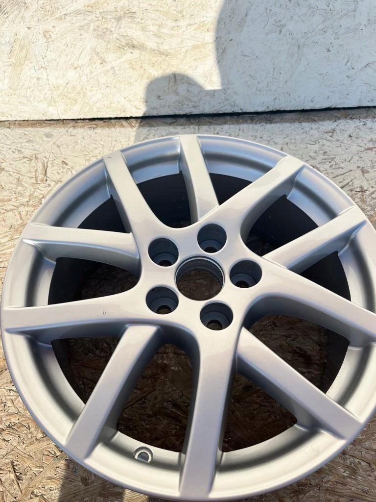 1x Alufelge 17 Zoll 7.0" 5x114.3 HL44471 Toyota Corolla Verso Rim Wheel