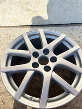 Laden Sie das Bild in den Galerie-Viewer, 1x Alufelge 17 Zoll 7.0&quot; 5x114.3 HL44471 Toyota Corolla Verso Rim Wheel