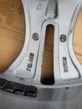 Laden Sie das Bild in den Galerie-Viewer, 1x Alufelge 17 Zoll 7.0&quot; 5x108 50ET JX7C-F1A Ford Focus Rim Wheel