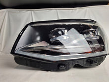 Laden Sie das Bild in den Galerie-Viewer, Frontscheinwerfer VW Transporter 7E1941035 Links Scheinwerfer Headlight