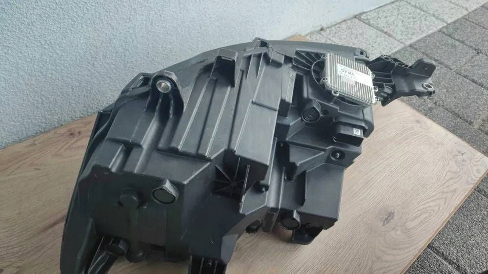 Frontscheinwerfer VW Transporter Caravelle 7T1941036 Rechts Headlight SCH5608852049wq