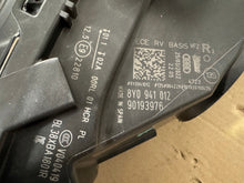 Laden Sie das Bild in den Galerie-Viewer, Frontscheinwerfer Audi A3 8Y0941012 Rechts Scheinwerfer Headlight SCH6137020301ur