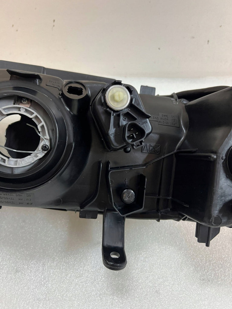 Frontscheinwerfer Mitsubishi Pajero I Sport Rechts Scheinwerfer Headlight SCH4967631341ox