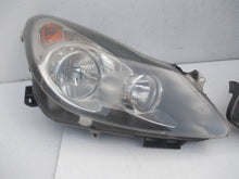 Laden Sie das Bild in den Galerie-Viewer, Frontscheinwerfer Opel Corsa D 13217453 13217454 Ein Satz Scheinwerfer Headlight SCH4410730203ru