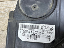 Laden Sie das Bild in den Galerie-Viewer, Frontscheinwerfer BMW 5 F11 F10 7203245-13 Ein Stück (Rechts oder Links) SCH5708733551rz