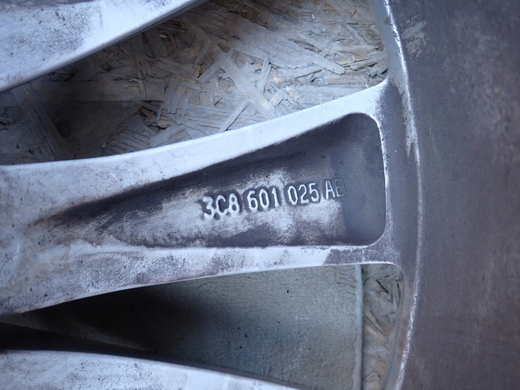 1x Alufelge 18 Zoll 8.0" 5x112 41ET Glanz 3C8601025AB VW Scirocco Passat Cc FEL3340578270oi