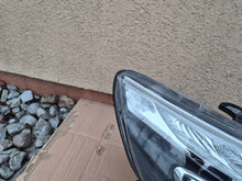 Laden Sie das Bild in den Galerie-Viewer, Frontscheinwerfer Mercedes-Benz Vito W447 A4479069800 Rechts Headlight SCH6657432839yc