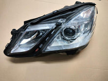 Laden Sie das Bild in den Galerie-Viewer, Frontscheinwerfer Mercedes-Benz W212 A2128200161KZ Links Scheinwerfer Headlight