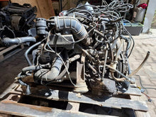 Laden Sie das Bild in den Galerie-Viewer, Motor BMW E39 M54B25 2.5 192PS 141kW Benzin Engine Komplett MOT2216946520af