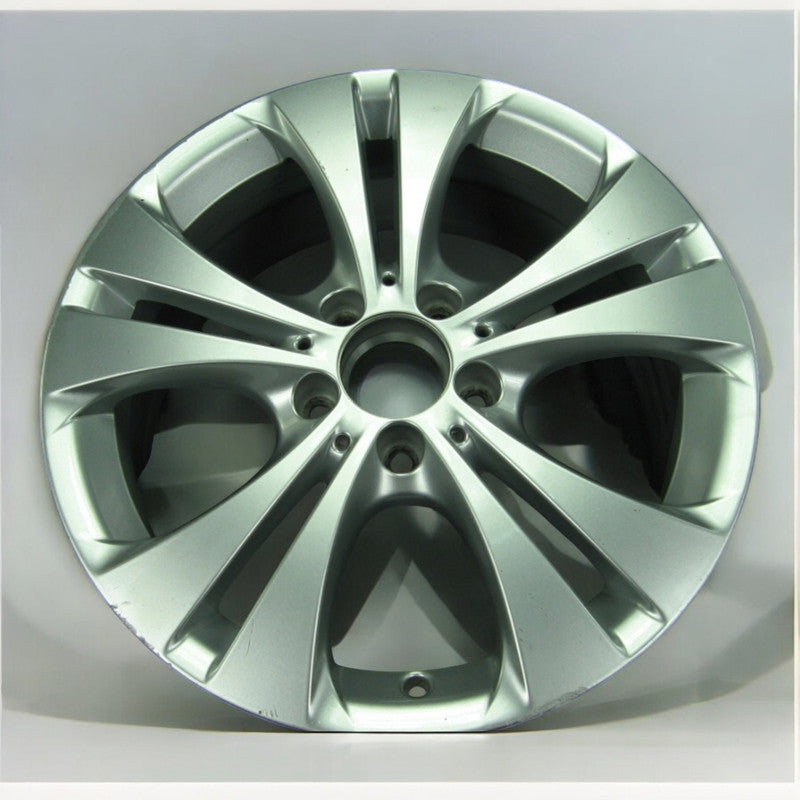 1x Alufelge 17 Zoll 7.5" 5x112 52,5ET Glanz Silber A2464010800 Mercedes-Benz Cla