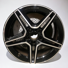 Load image into Gallery viewer, 1x Alufelge 18 Zoll 7.5&quot; 5x112 Mercedes-Benz Amg Rim Wheel