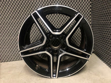 Load image into Gallery viewer, 1x Alufelge 18 Zoll 7.5&quot; 5x112 Mercedes-Benz Amg Rim Wheel