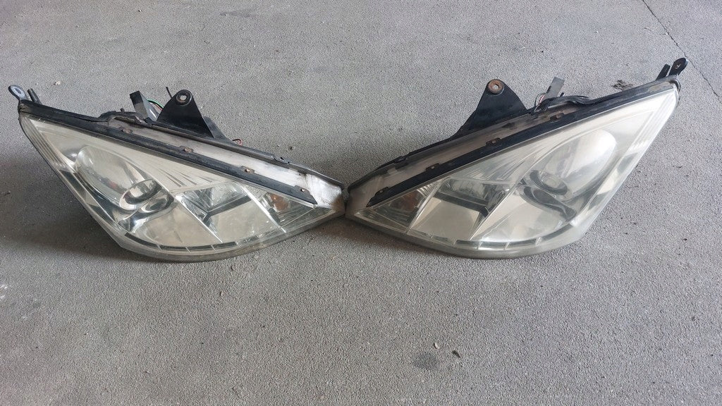 Frontscheinwerfer Ford Focus LED Ein Stück (Rechts oder Links) Headlight