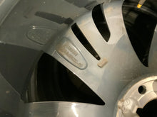 Laden Sie das Bild in den Galerie-Viewer, 1x Alufelge 18 Zoll 7.5" 5x108 49ET Glanz Schwarz 9809687377 Peugeot 5008 I FEL4690639709rz