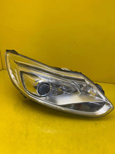 Laden Sie das Bild in den Galerie-Viewer, Frontscheinwerfer Ford Focus III Xenon Rechts Scheinwerfer Headlight SCH5104542434wm