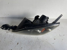 Laden Sie das Bild in den Galerie-Viewer, Frontscheinwerfer Mazda 3 Bk P2951 Xenon Links Scheinwerfer Headlight SCH1328659768nl