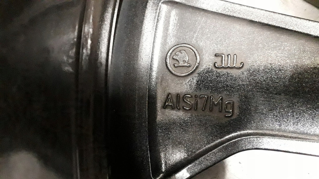 1x Alufelge 19 Zoll 7.5" 5x112 48ET 5E3601025S Skoda Octavia Rim Wheel