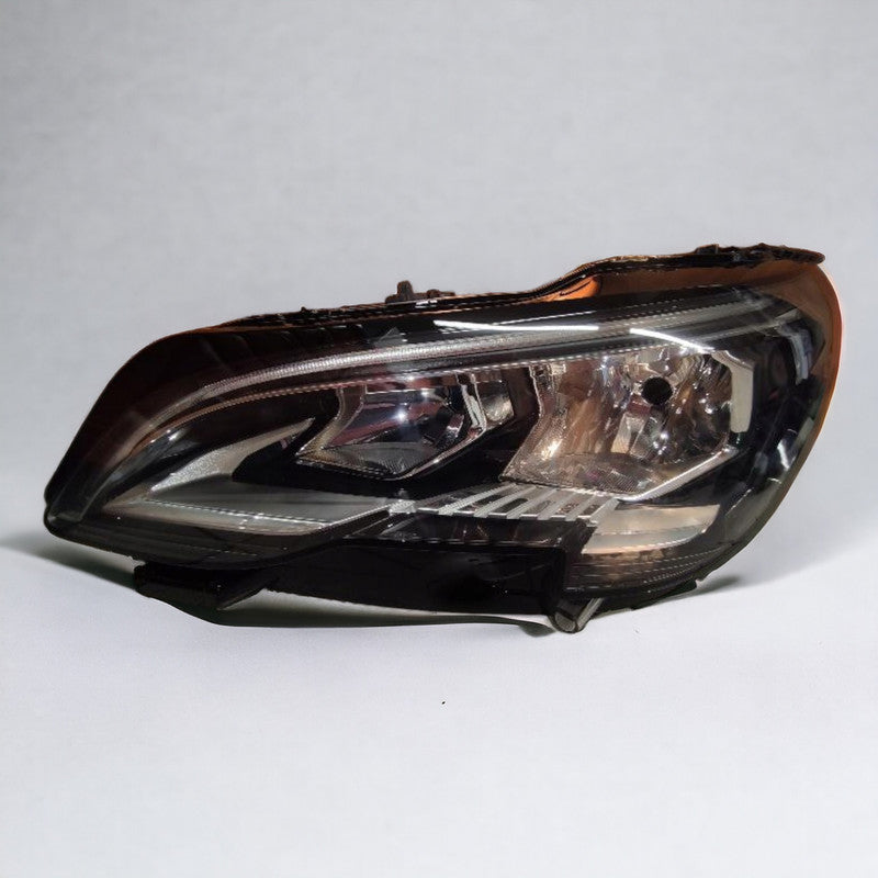 Frontscheinwerfer Peugeot 5008 II 9810478180 LED Links Scheinwerfer Headlight