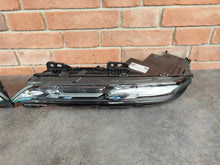 Laden Sie das Bild in den Galerie-Viewer, Frontscheinwerfer BMW 7 9879935-12 9879936-12 Ein Satz Scheinwerfer Headlight SCH4194076913xg