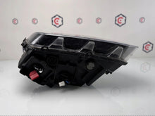 Load image into Gallery viewer, Frontscheinwerfer VW Amarok 2H3941032 Xenon Rechts Scheinwerfer Headlight SCH3470176882bp