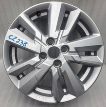 Laden Sie das Bild in den Galerie-Viewer, 1x Alufelge 16 Zoll 6.0" 4x100 50ET Glanz Silber Nissan Micra I Note E12 FEL3271603114zw