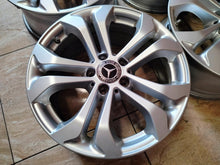 Load image into Gallery viewer, 4x Alufelge 17 Zoll 7.5" 5x112 36ET Glanz Silber A2534010600 Mercedes-Benz Mg FEL7074999264tx