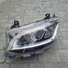 Laden Sie das Bild in den Galerie-Viewer, Frontscheinwerfer Mercedes-Benz Sprinter A9109067100 LED Rechts oder Links SCH2498093338tq