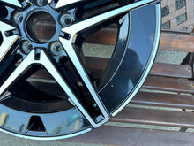 Load image into Gallery viewer, 1x Alufelge 18 Zoll 9.0" 5x112 58ET Glanz Schwarz A2064016600 Mercedes-Benz W206 FEL7645012707jd